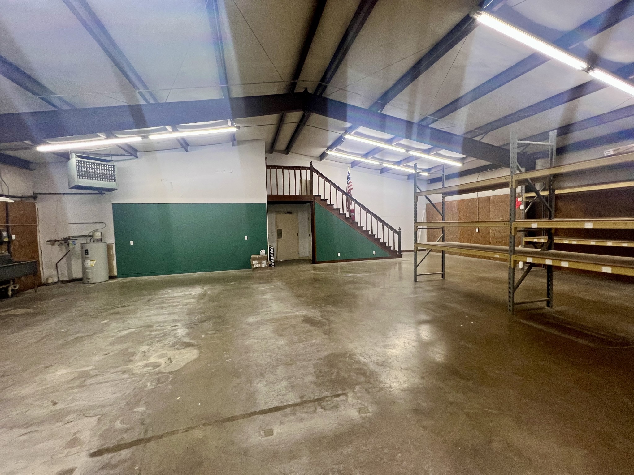 553 Middle Tennessee Blvd