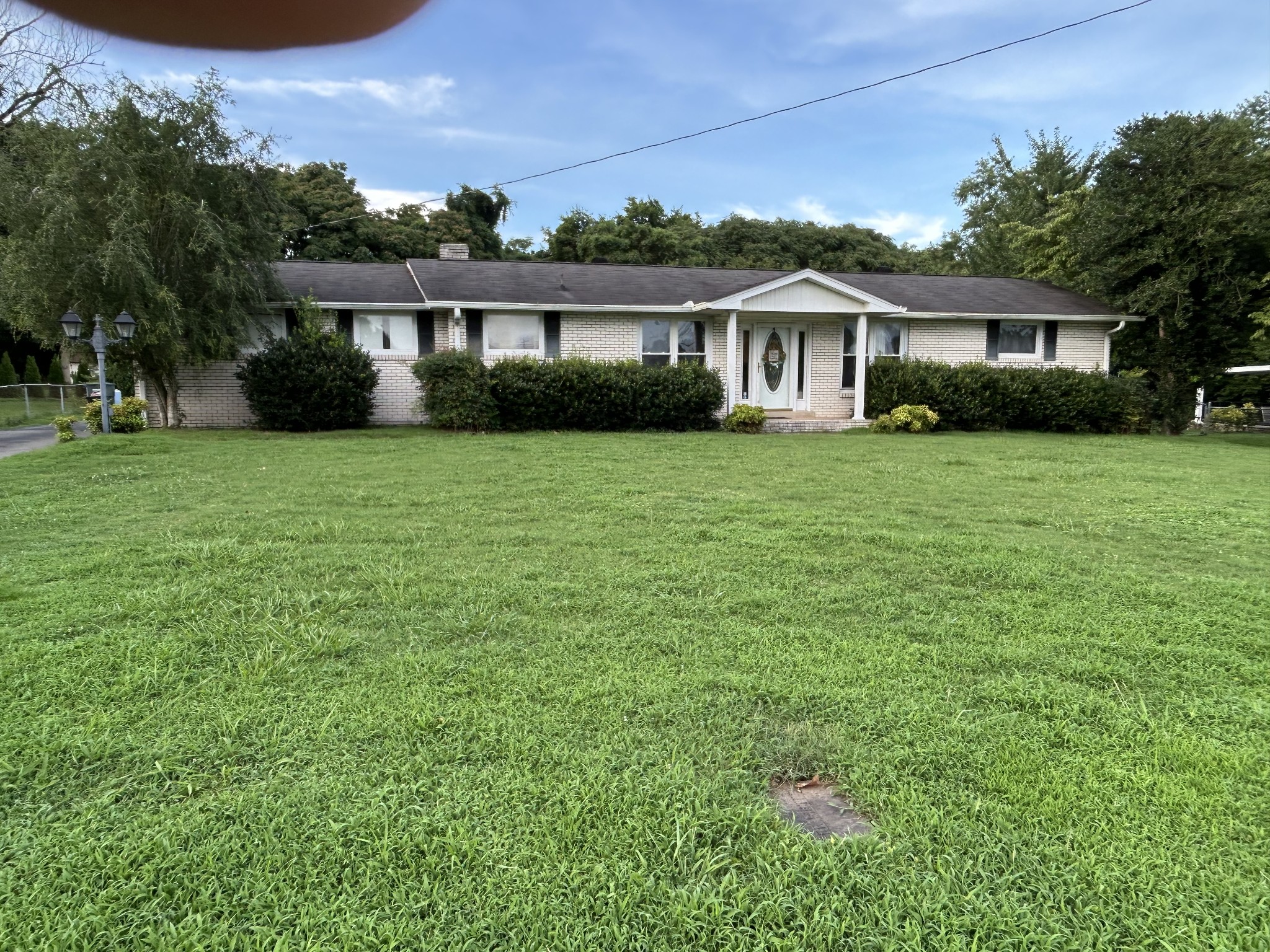 541 Des Moines Dr
