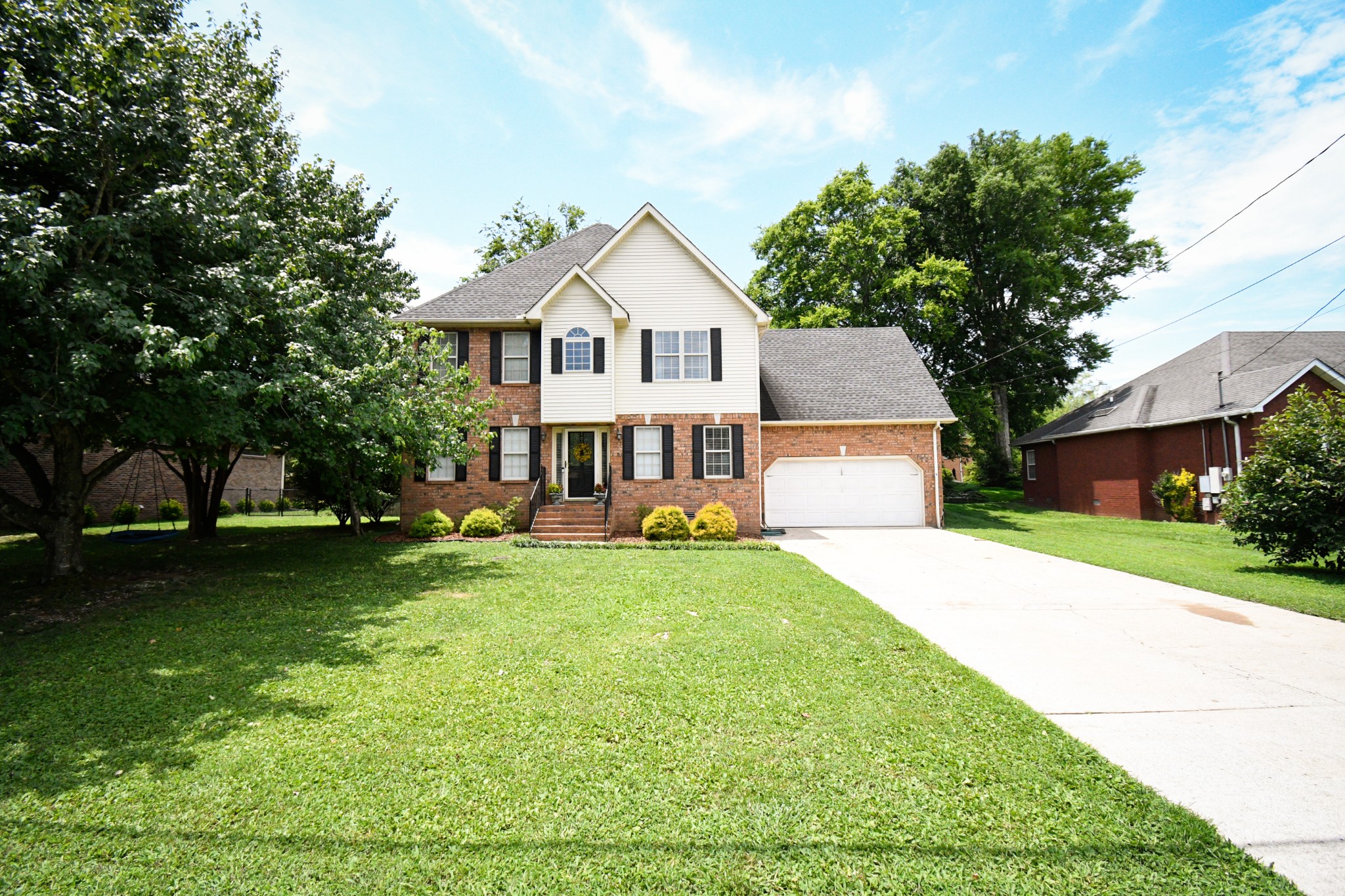 407 Shadowood Dr