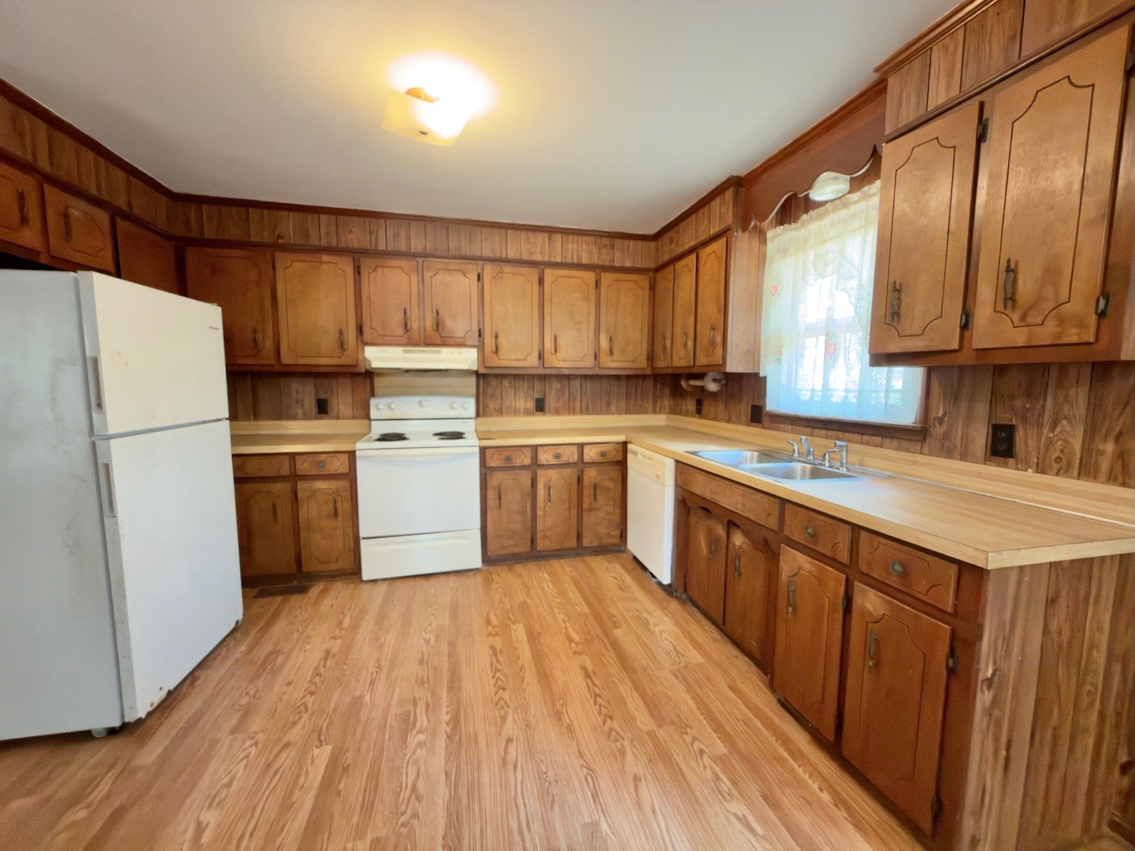 1138 Finnie Simmons Rd - Photo 4