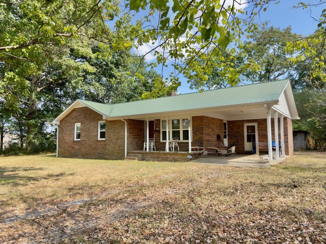 1138 Finnie Simmons Rd