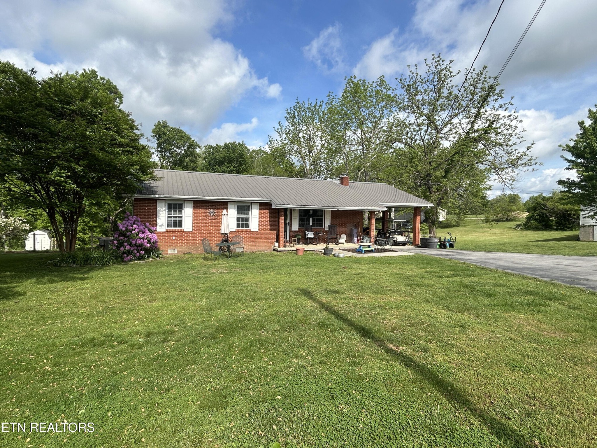 2520 S York Hwy