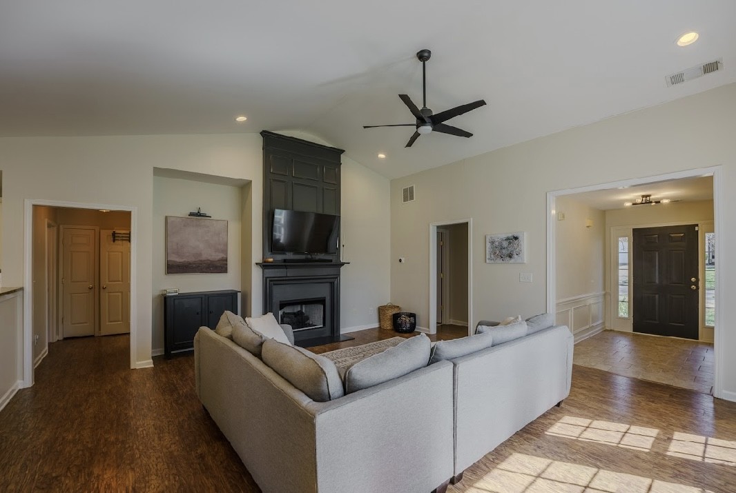Middle Tennessee Properties 4 1540 Indian Hawthorne Ct
