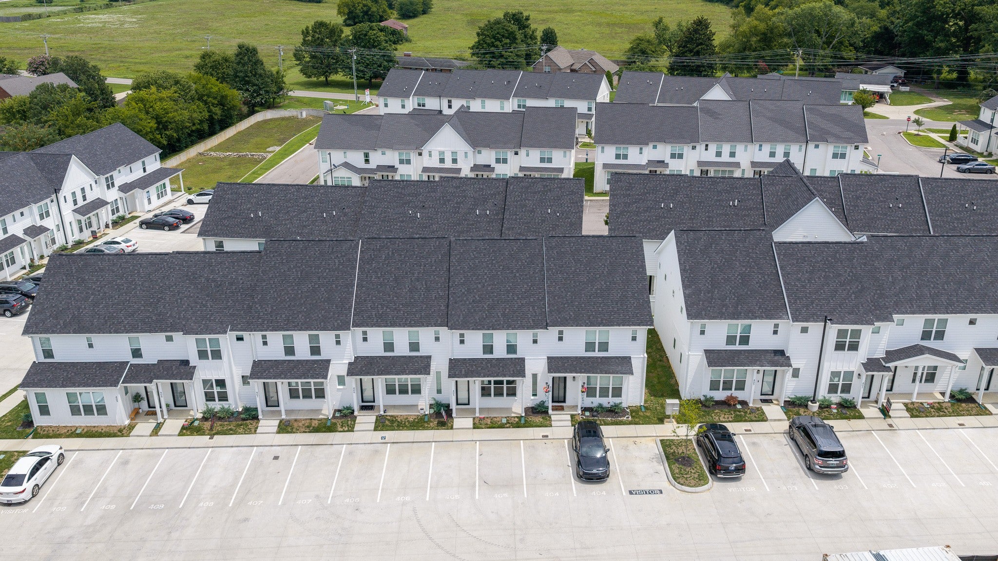 407 Curtis Hilton Way
