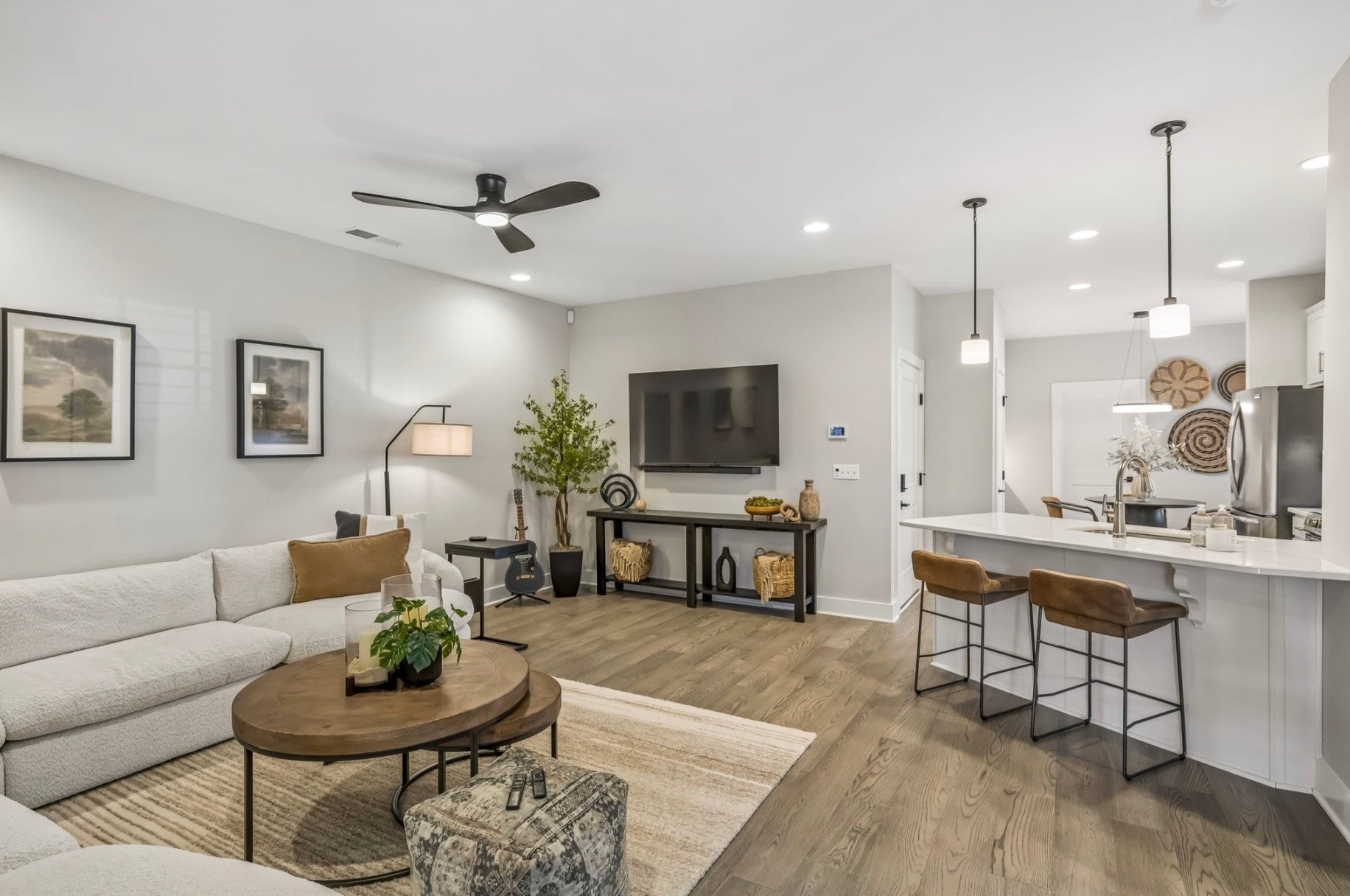 3-bed condo for sale in Franklin, TN 37064, 1054 Shady Stone Way 1054 Shady Stone Way, Franklin TN 37064 3-bed condo, photo 1 of 39