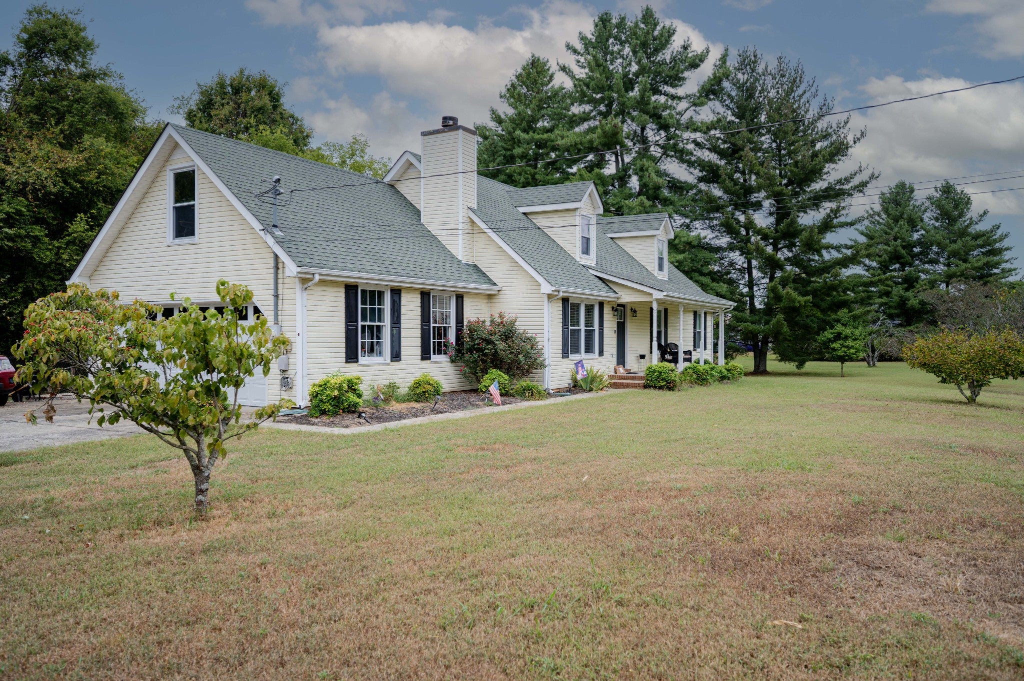 2722 Lone Oak Dr