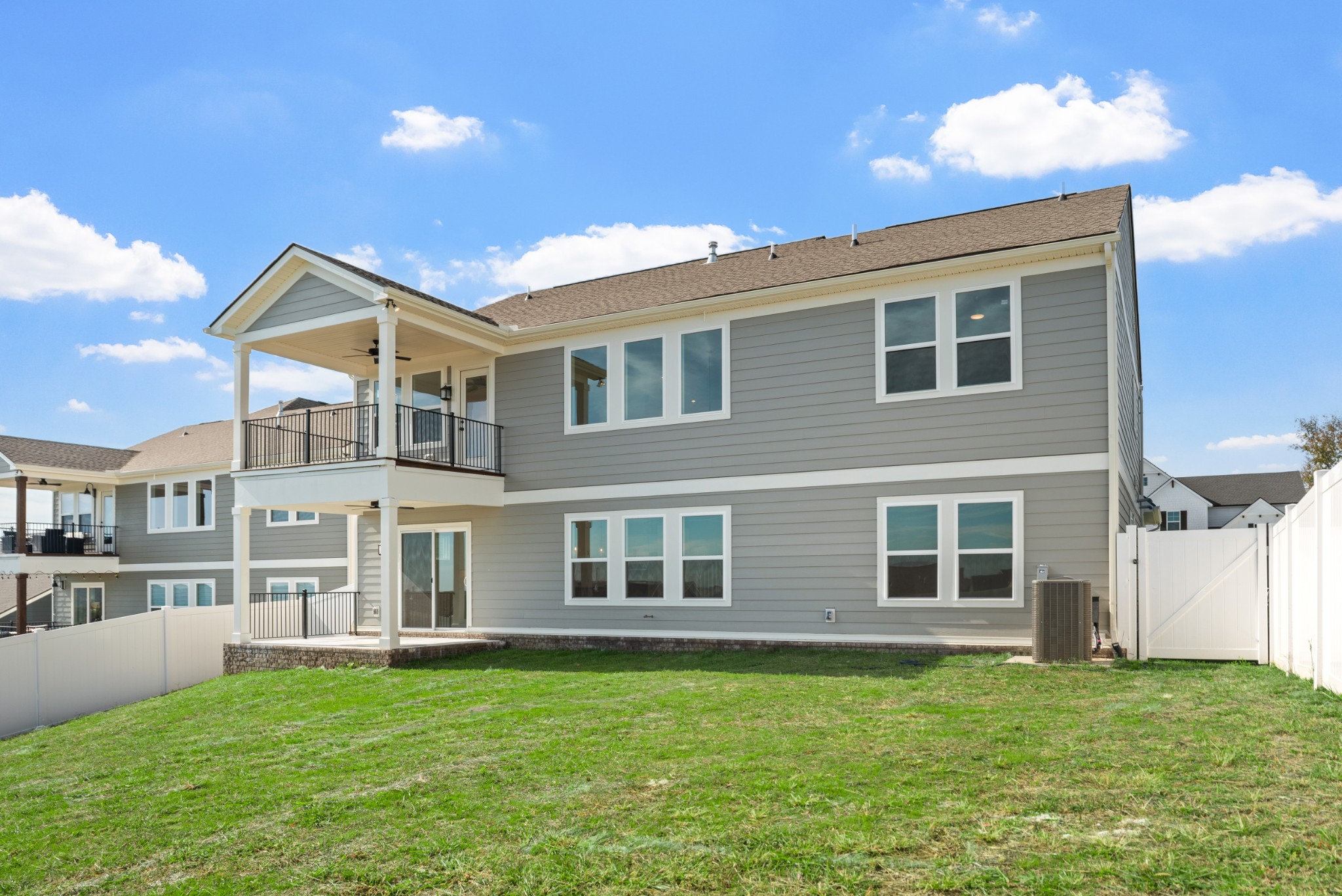 1048 Cherry Tree Dr