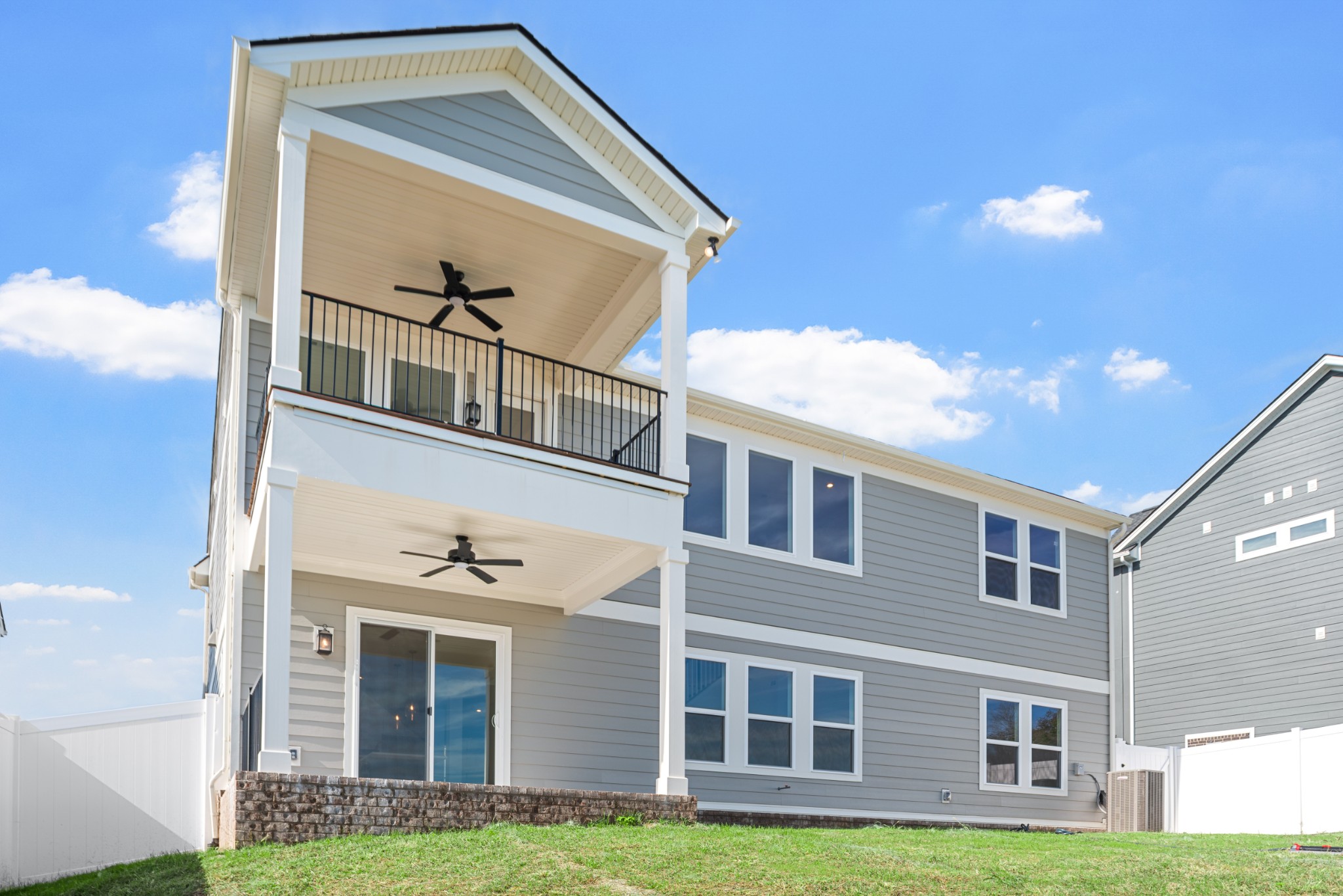 1048 Cherry Tree Dr