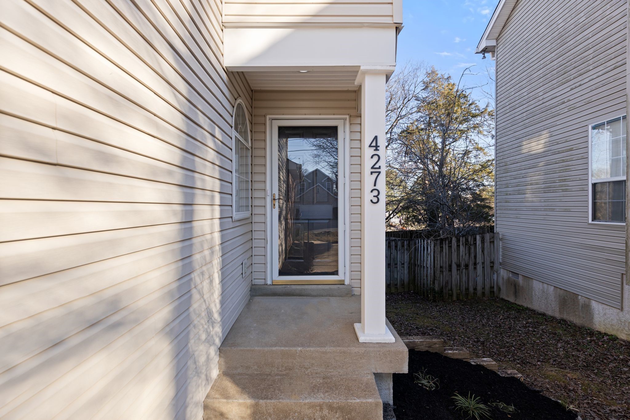 4273 Chesney Glen Dr