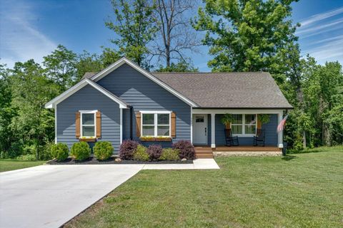 Photo of 560 Nickajack Circle, Jasper, TN 37347 (MLS # 3186788)