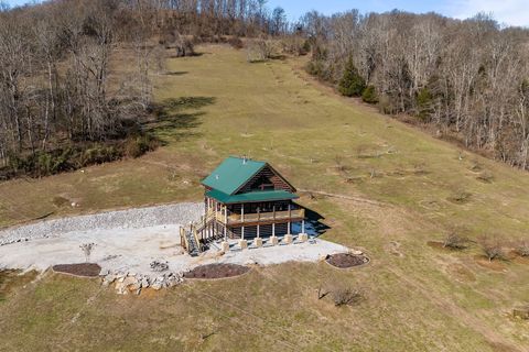 4818 Ensor Hollow Rd Buffalo Valley TN 38548
