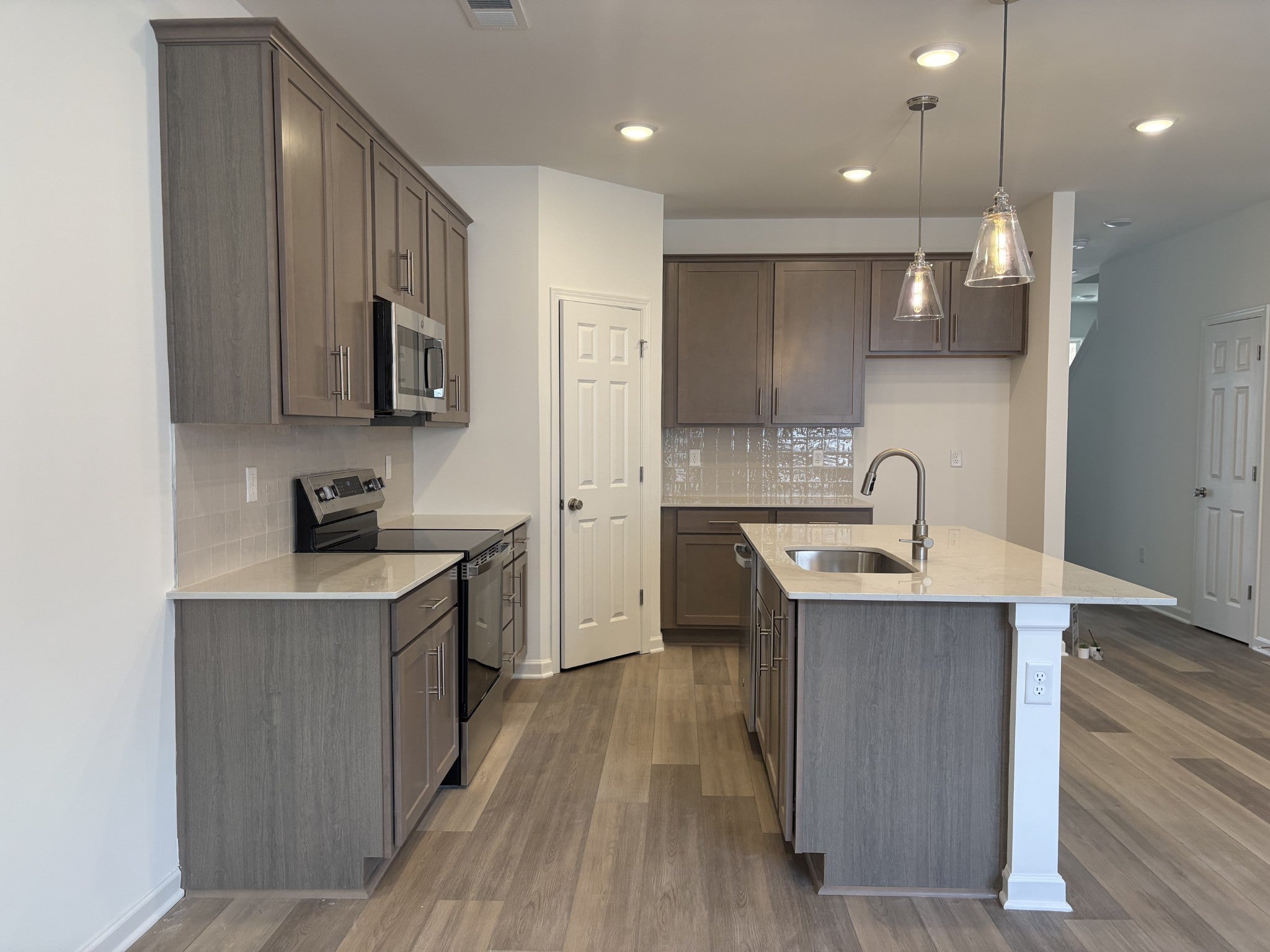 2900 Suzanne Landon Dr H2