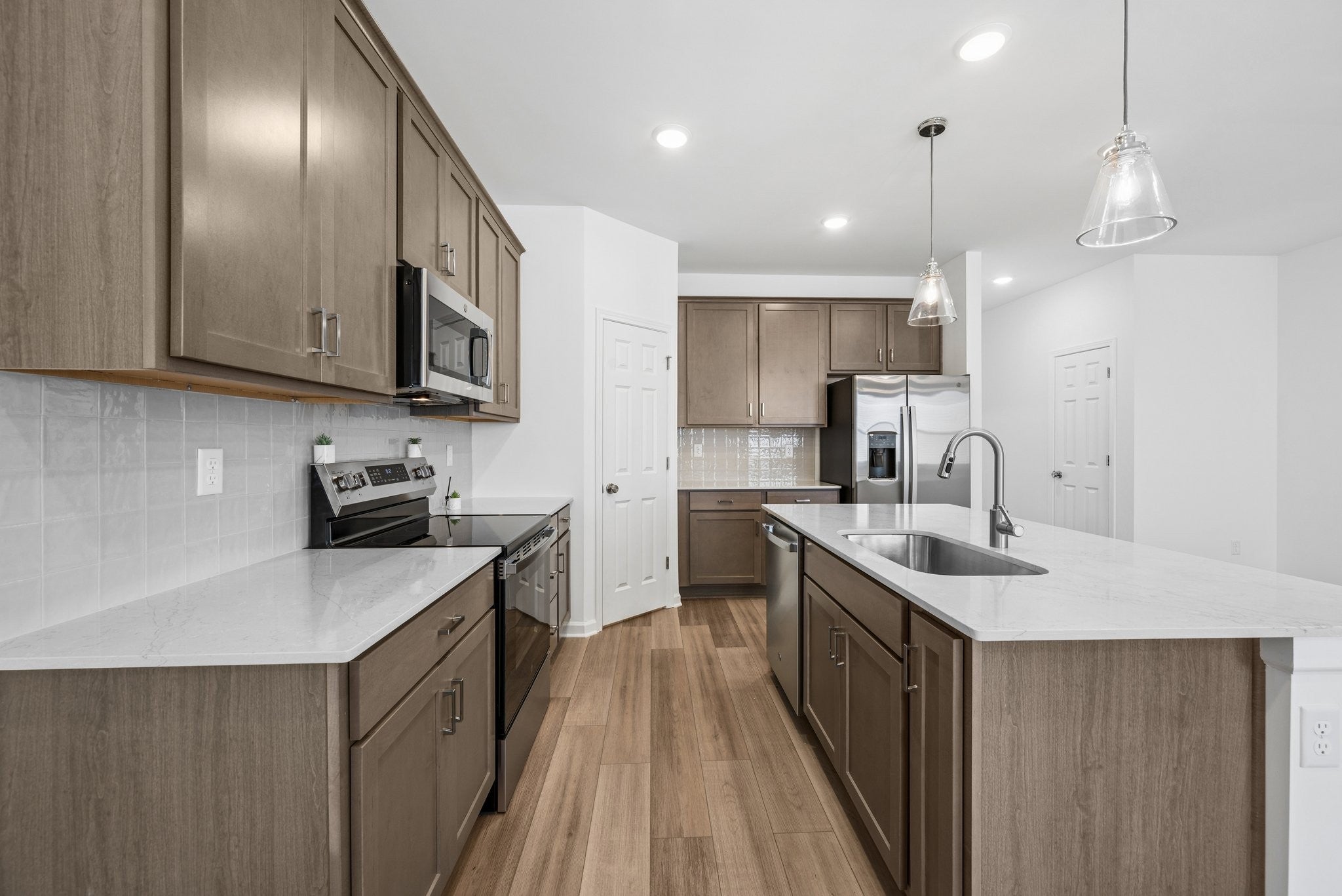 2900 Suzanne Landon Dr H2