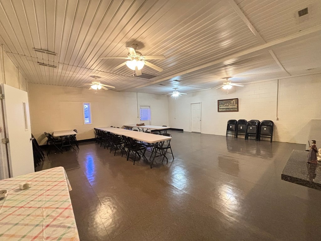 7535 Madisonville Rd