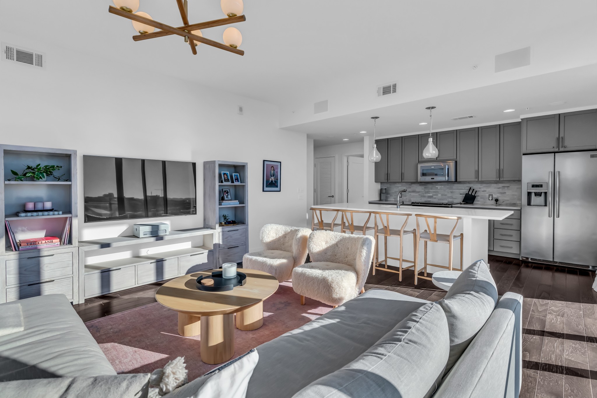1212 Laurel St 1815
