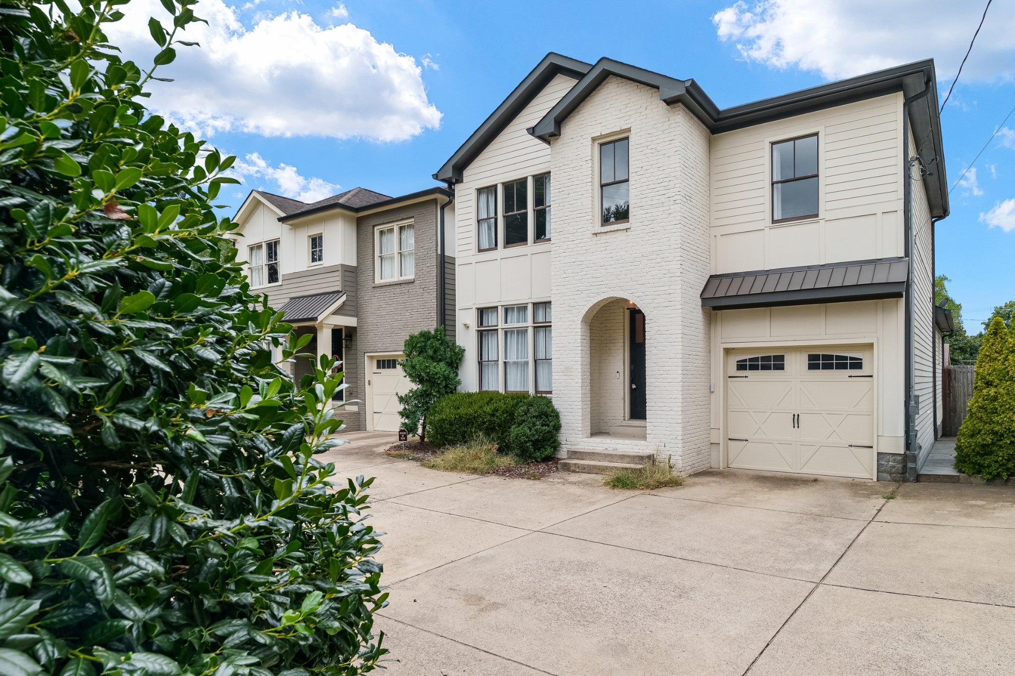 2803A White Oak Dr