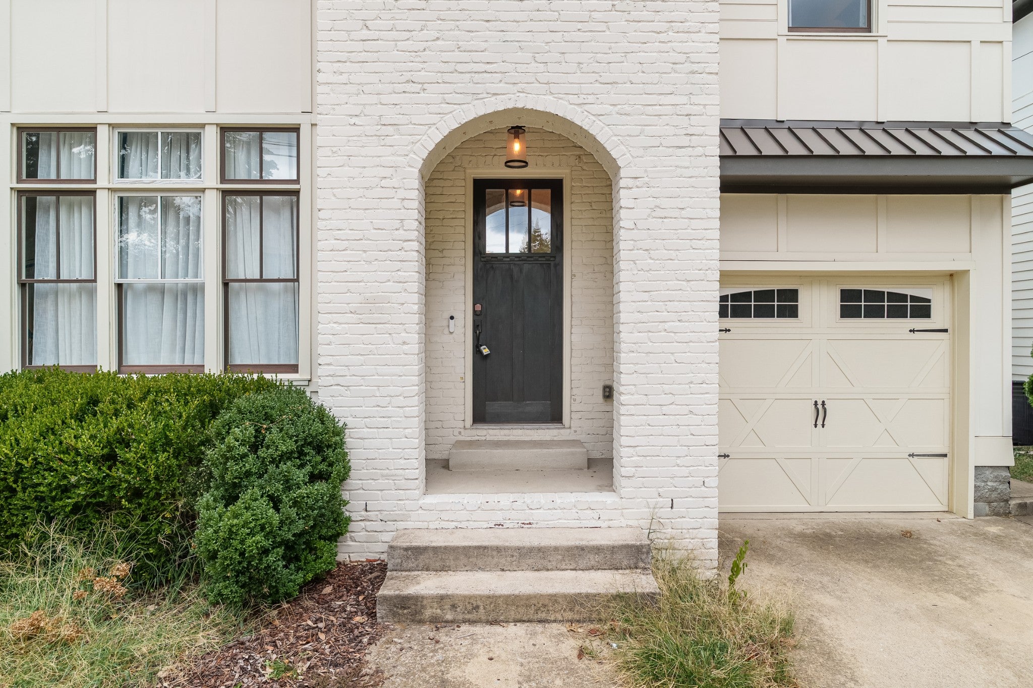 2803A White Oak Dr