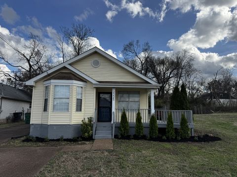 2225 Cruzen St Nashville TN 37211