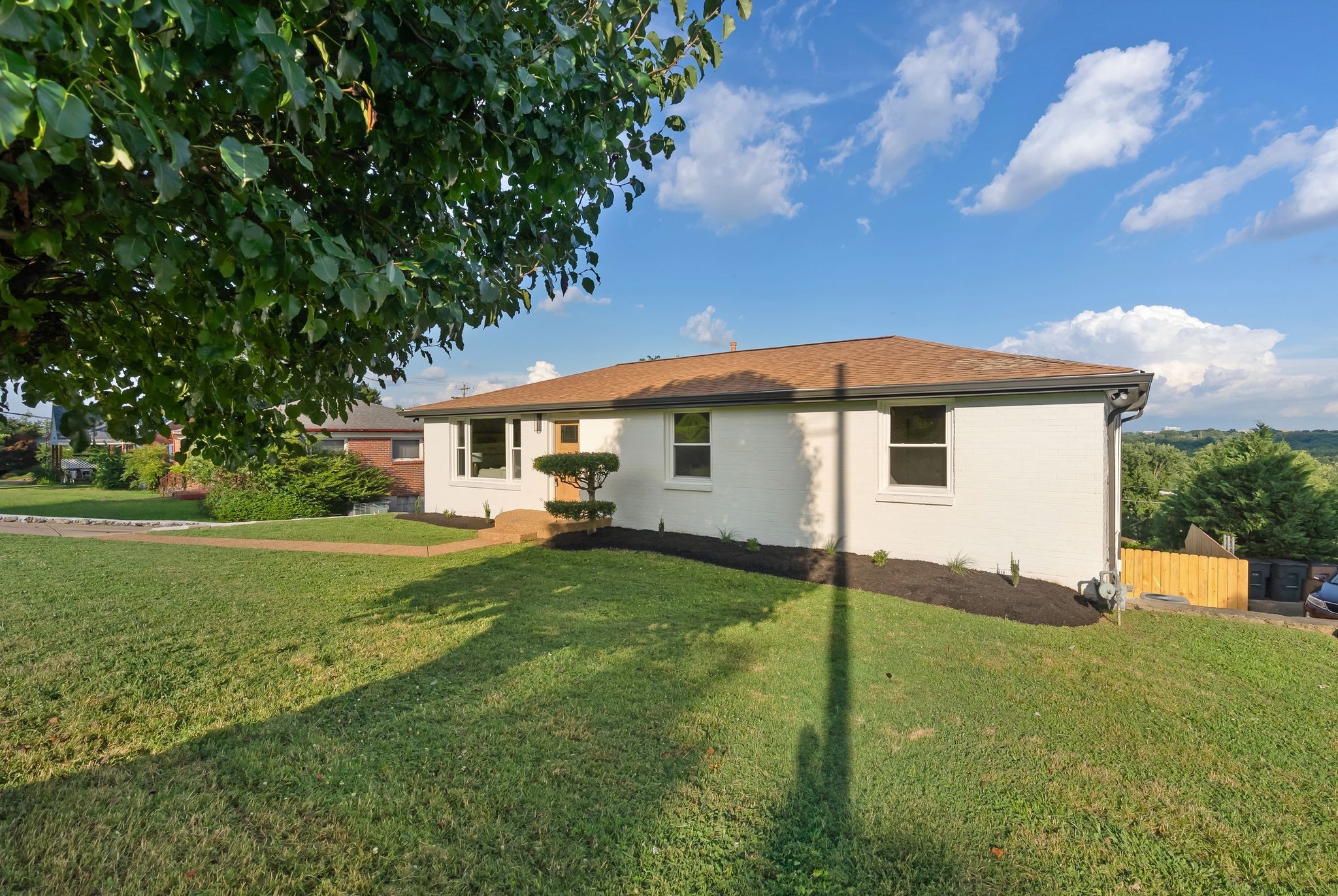 2717 Noonan Dr
