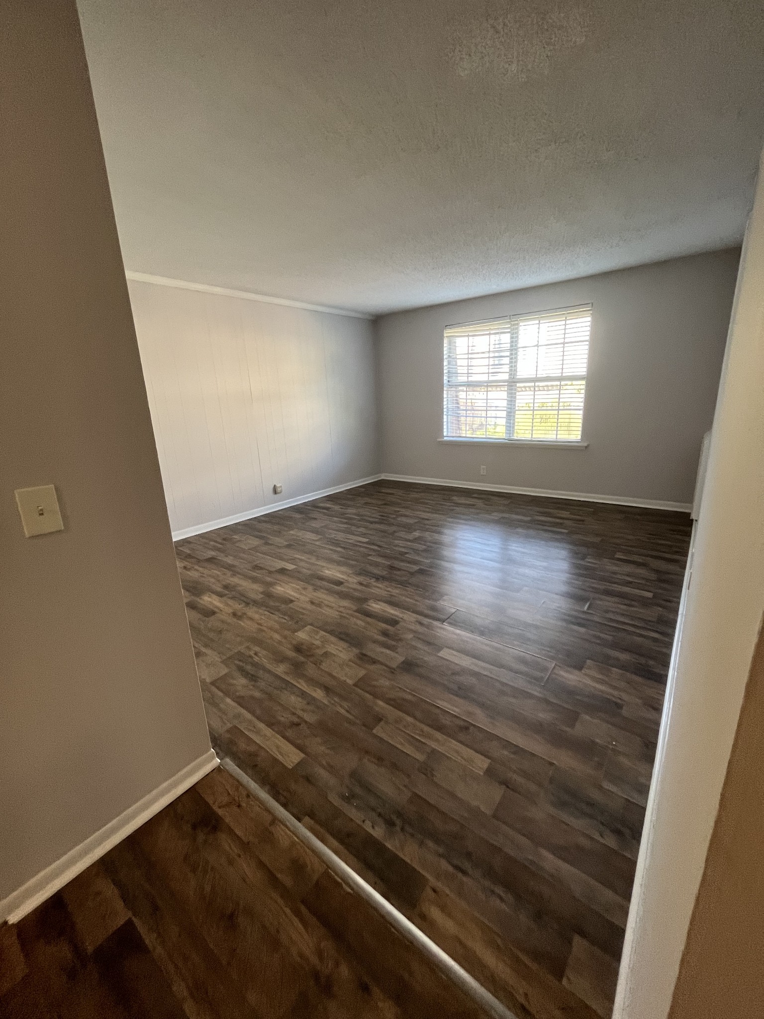 441 Harding Pl E10