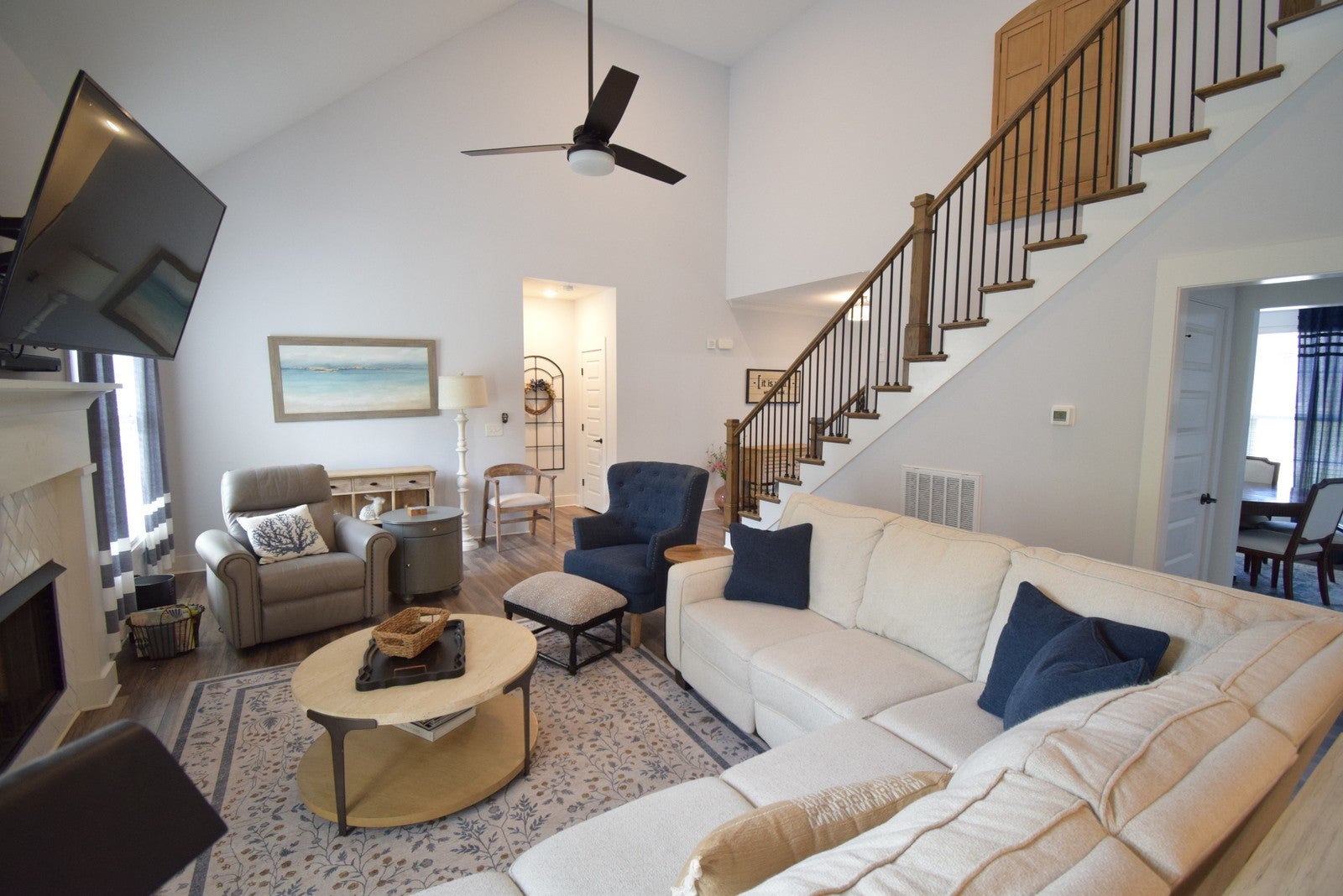 136 Watermill Ln
