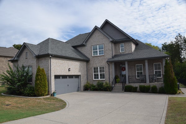 136 WATERMILL LN, LEBANON, TN 37087 - Image e73f082eab2d78e97f80e7e11b3adf11/3958463007