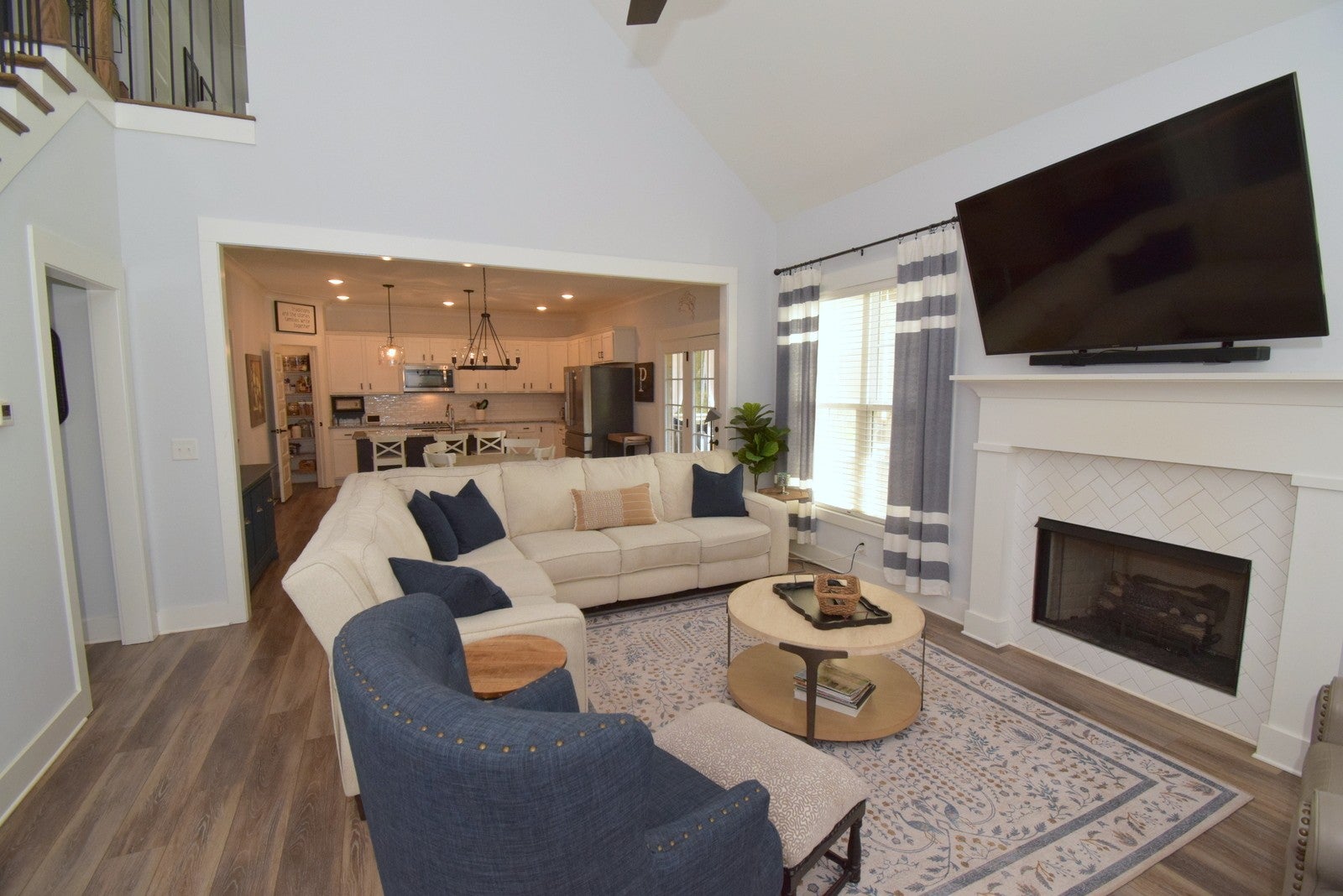 136 Watermill Ln