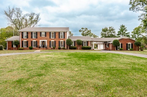 Photo of 1781 Hickory Trace Dr, Gallatin, TN 37066 (MLS # 3622052)