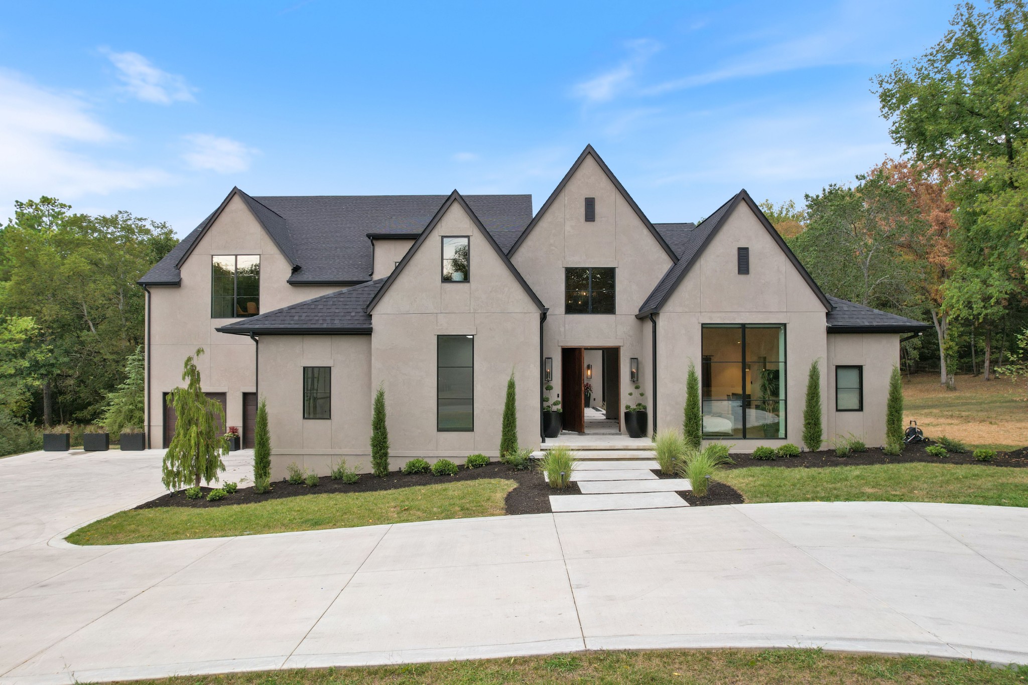 741 Brook Hollow Rd