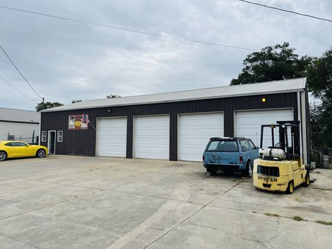916 Sevier St Shelbyville TN 37160