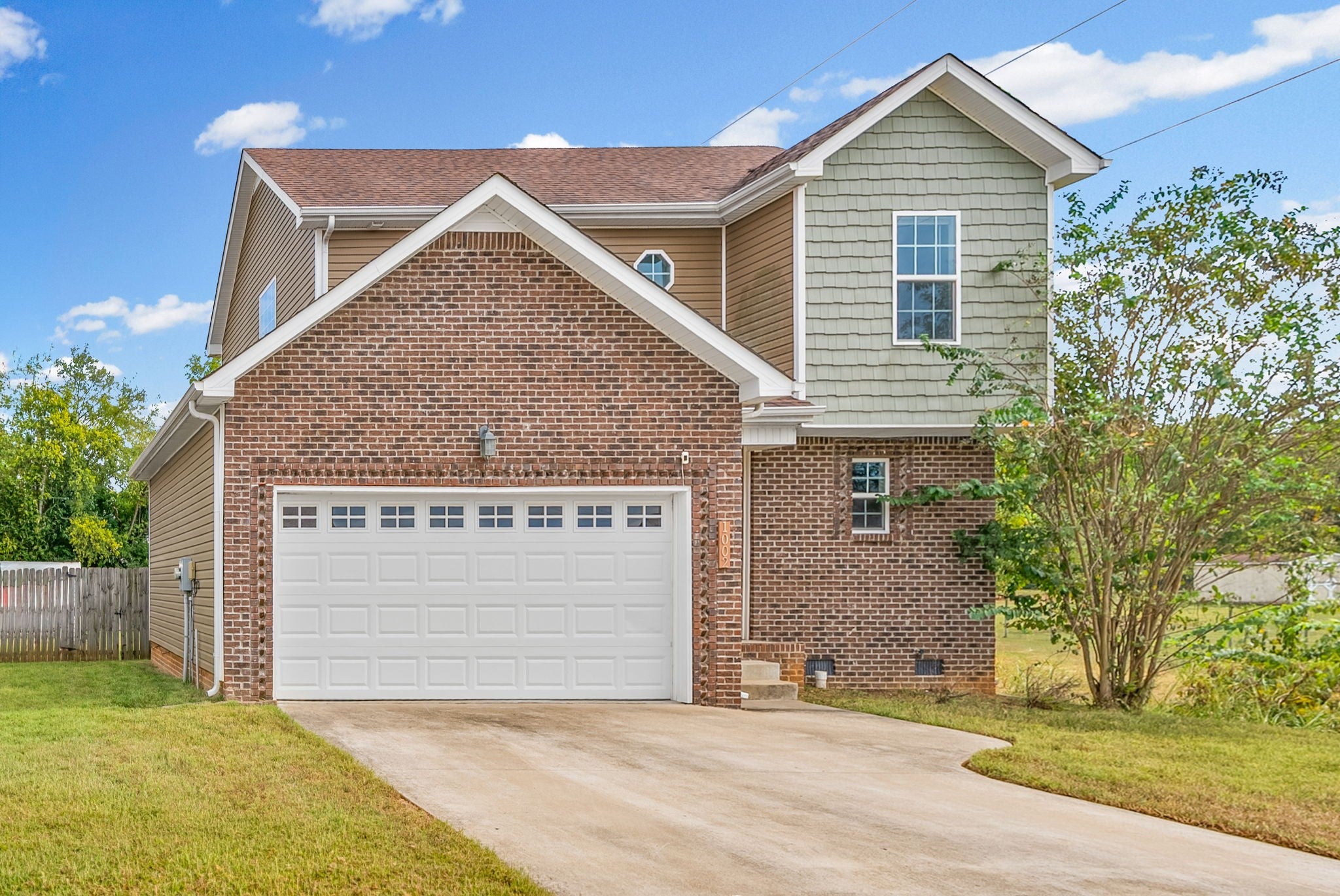 1002 Harding Dr