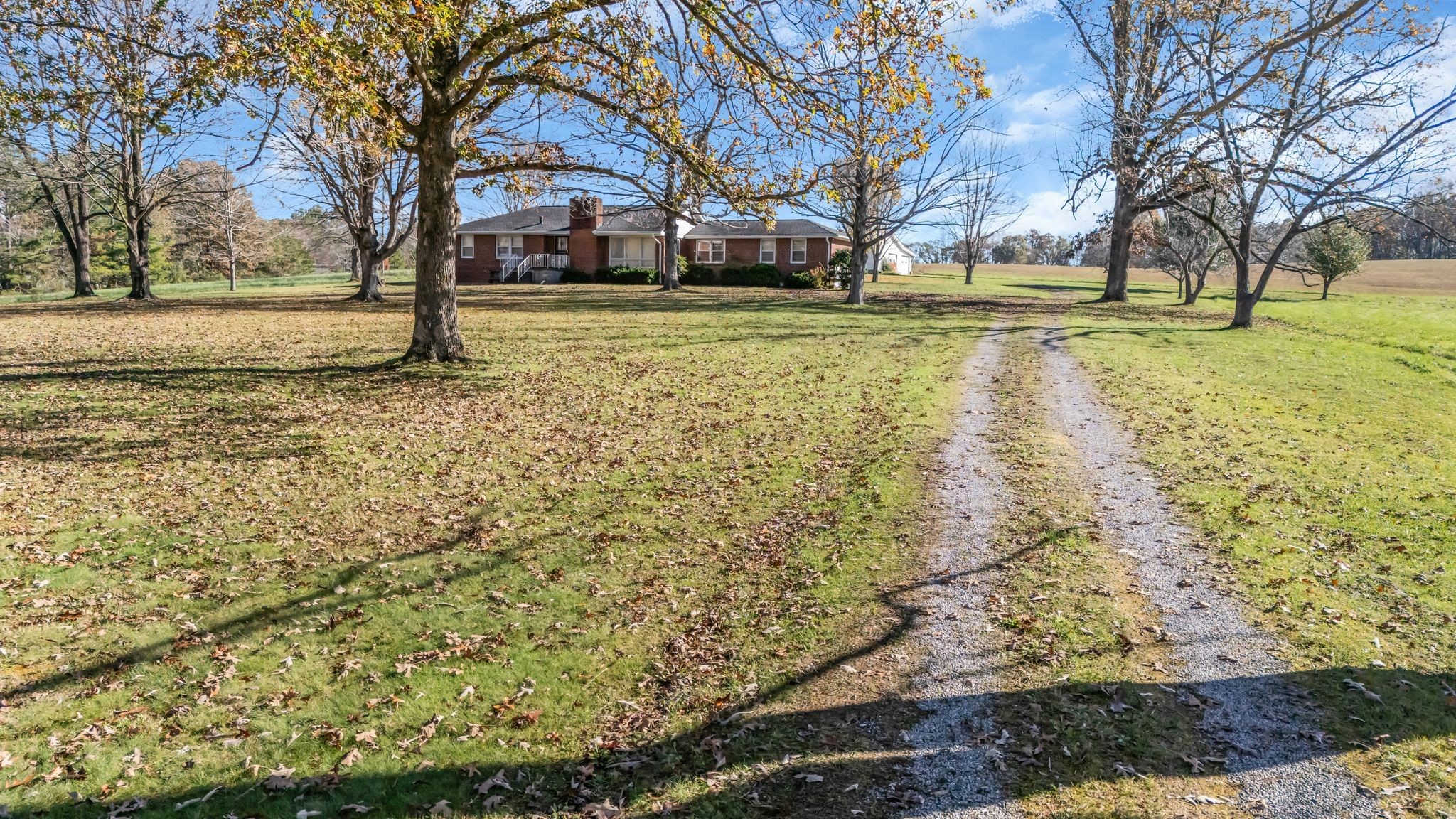 1305 Hwy 48 South