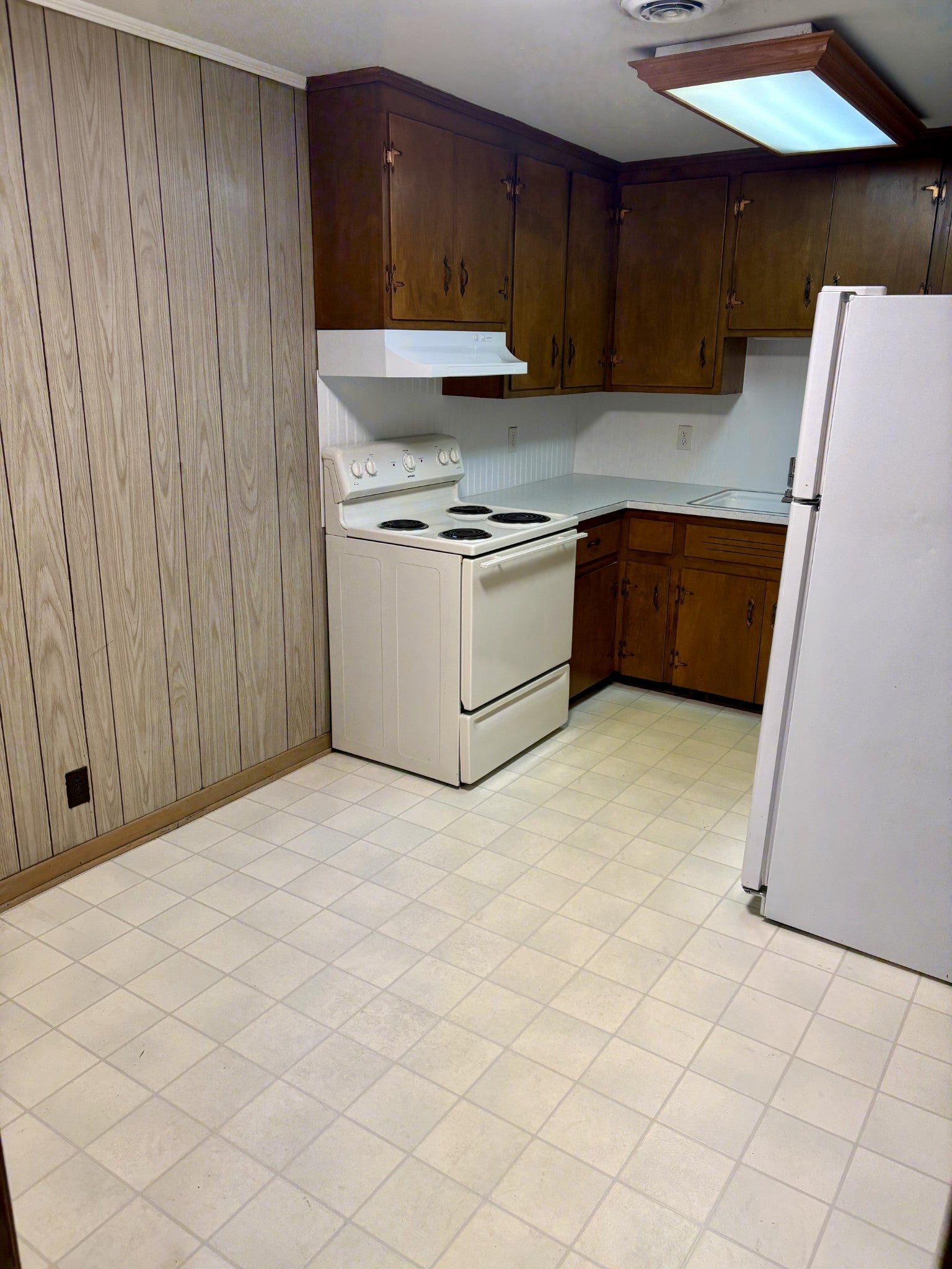 118 N Spring St 1