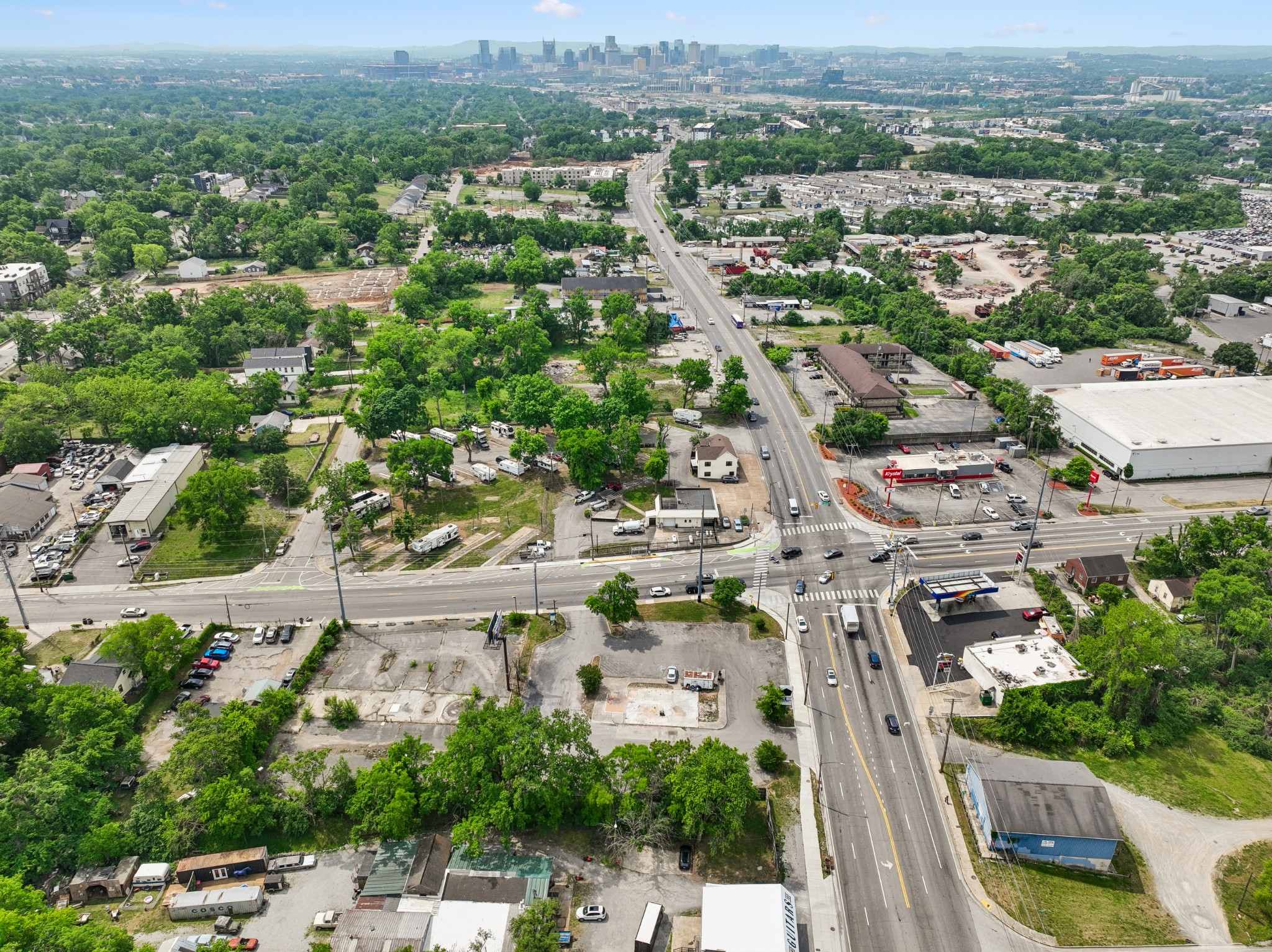 2201 Dickerson Pike