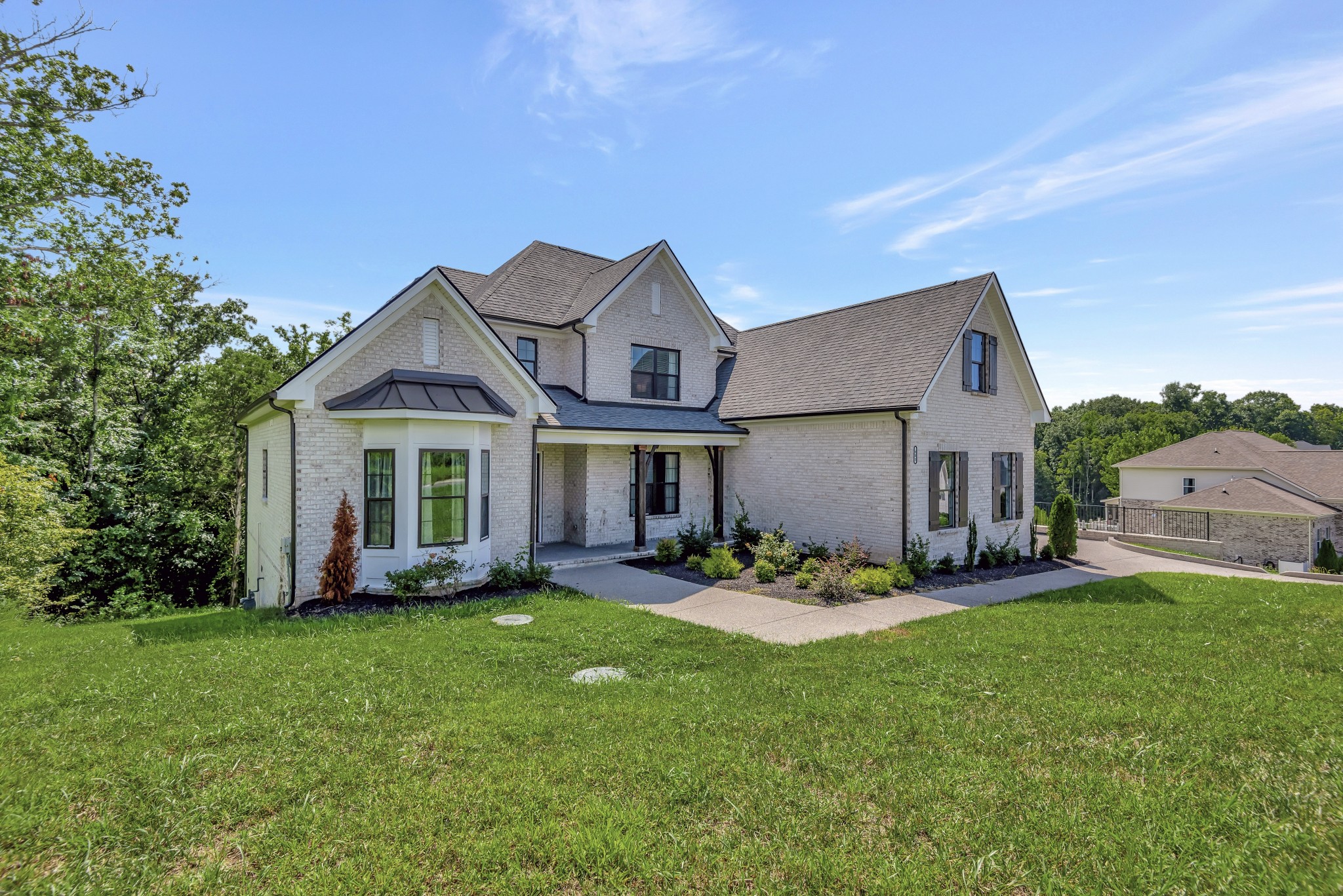 805 Saddle Ridge Dr