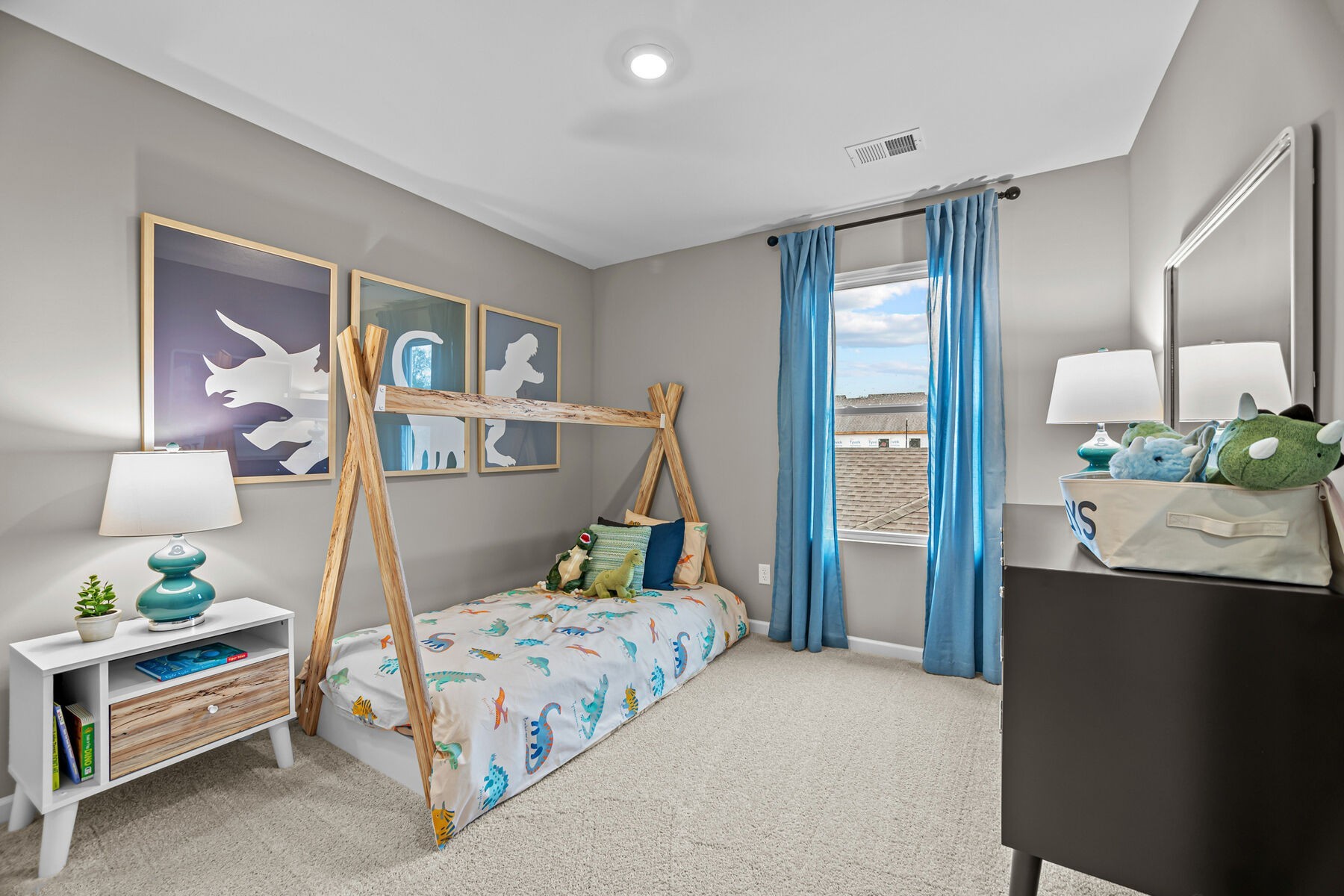 2585 Peaceful Valley Dr