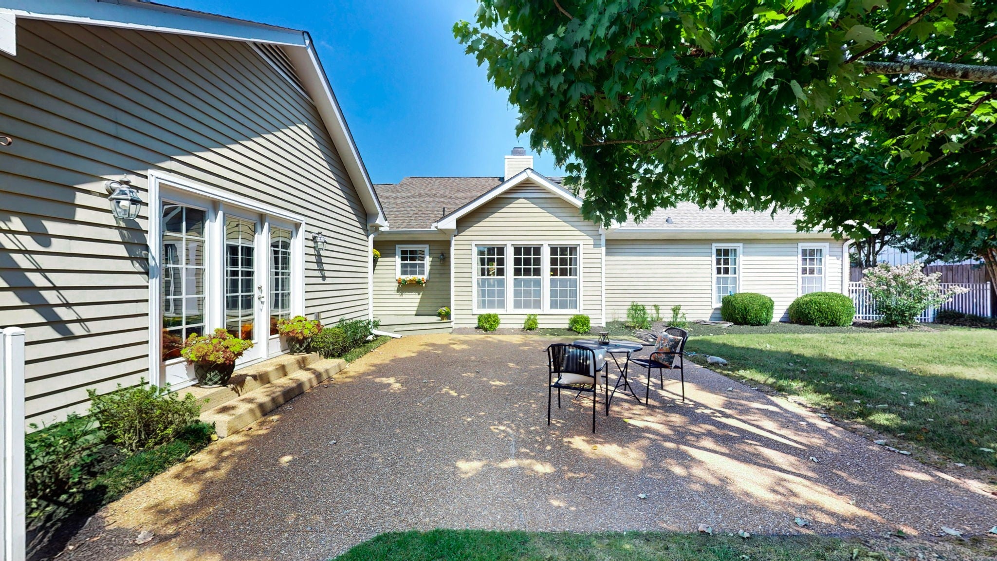 1305 Kinnard Dr