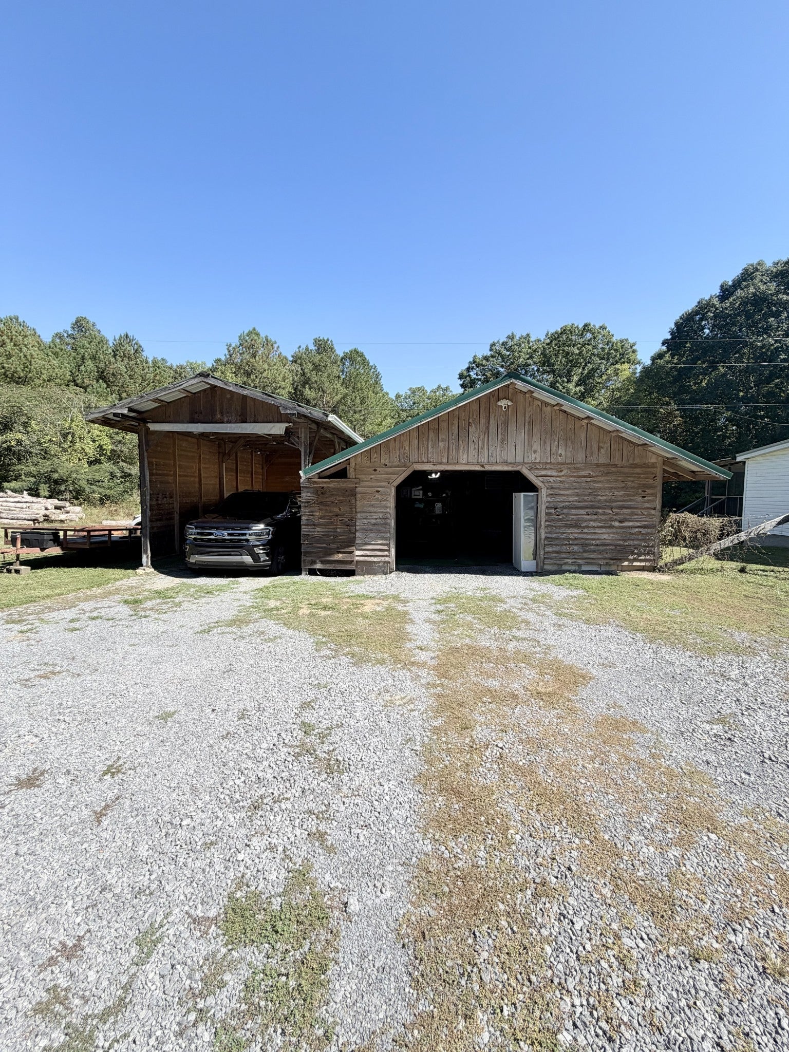 220 Moore Circle Rd NW
