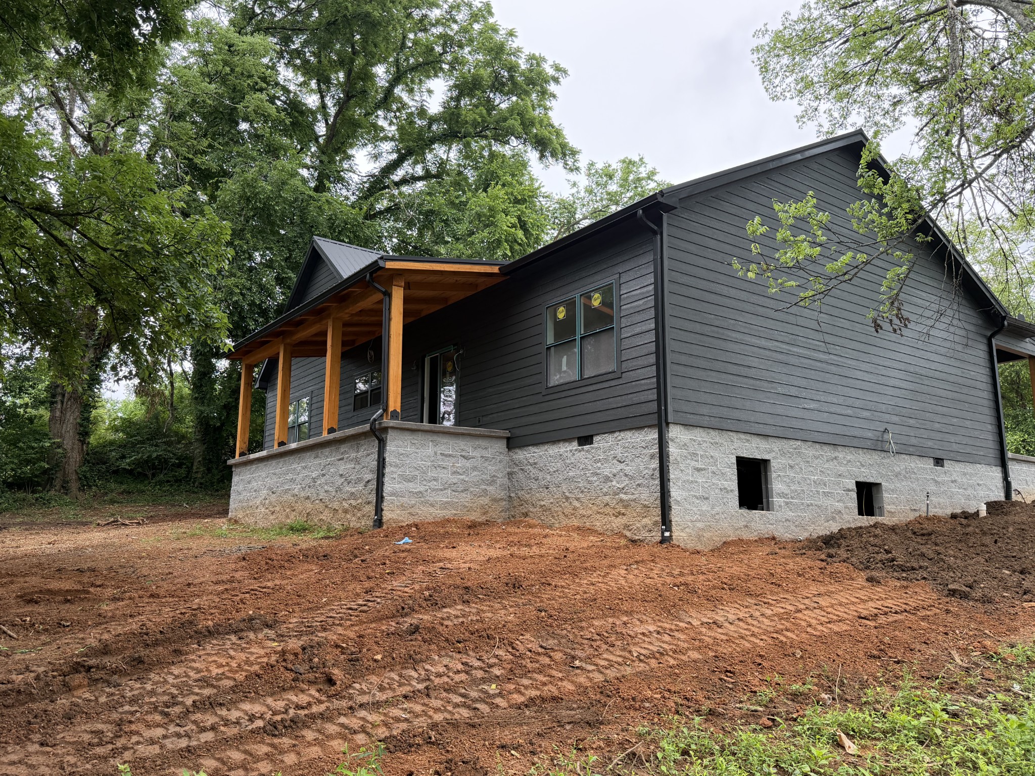 117 Nall Ave