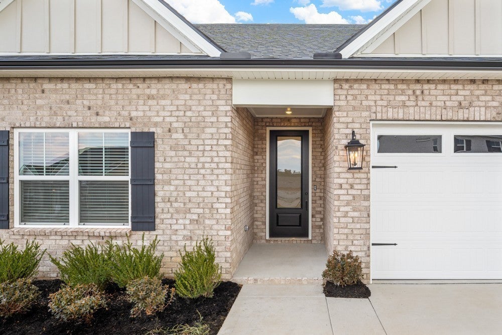 1528 Quarry Rock Way
