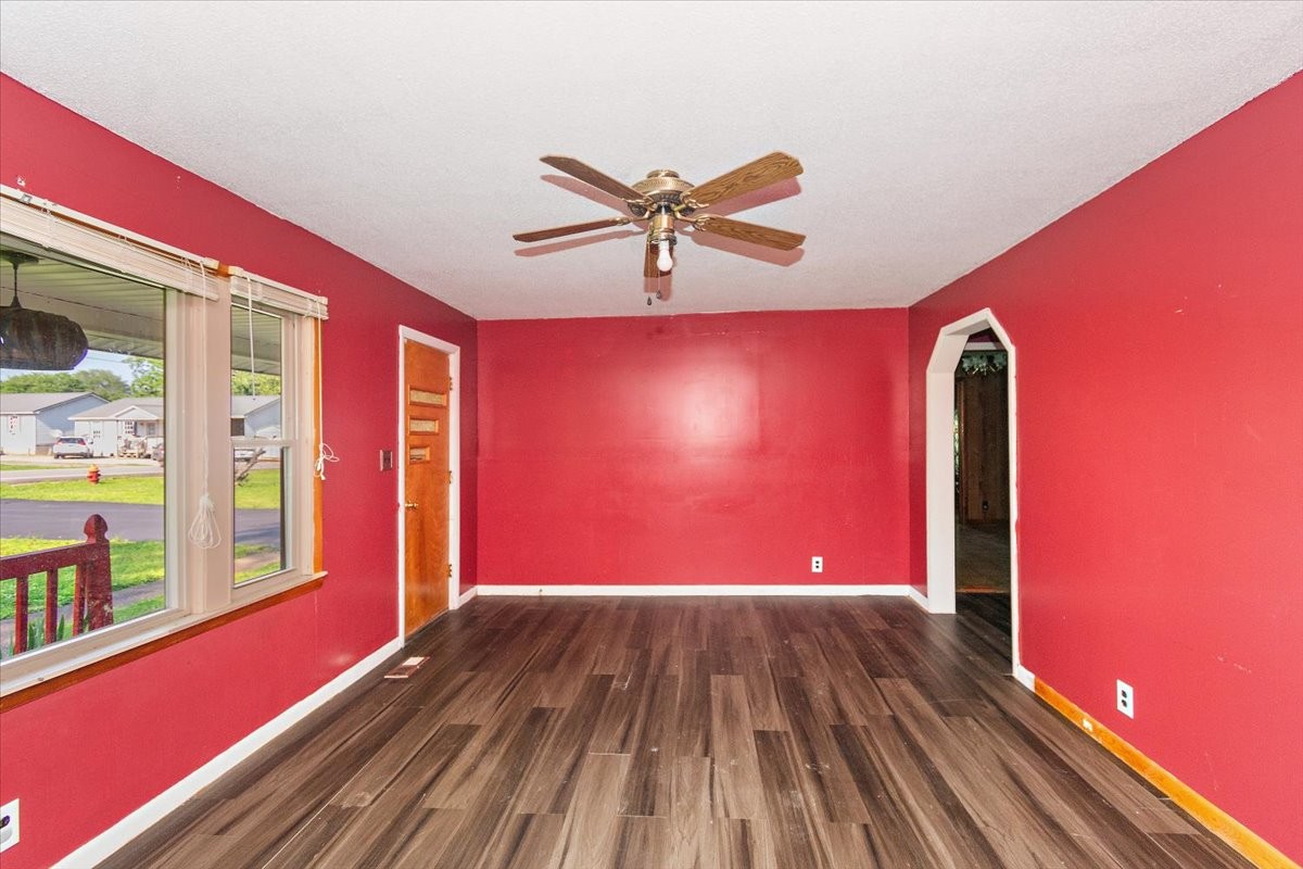 309 Bratton Ave