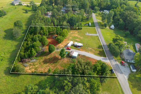 455 Darkey Springs Rd Walling TN 38587