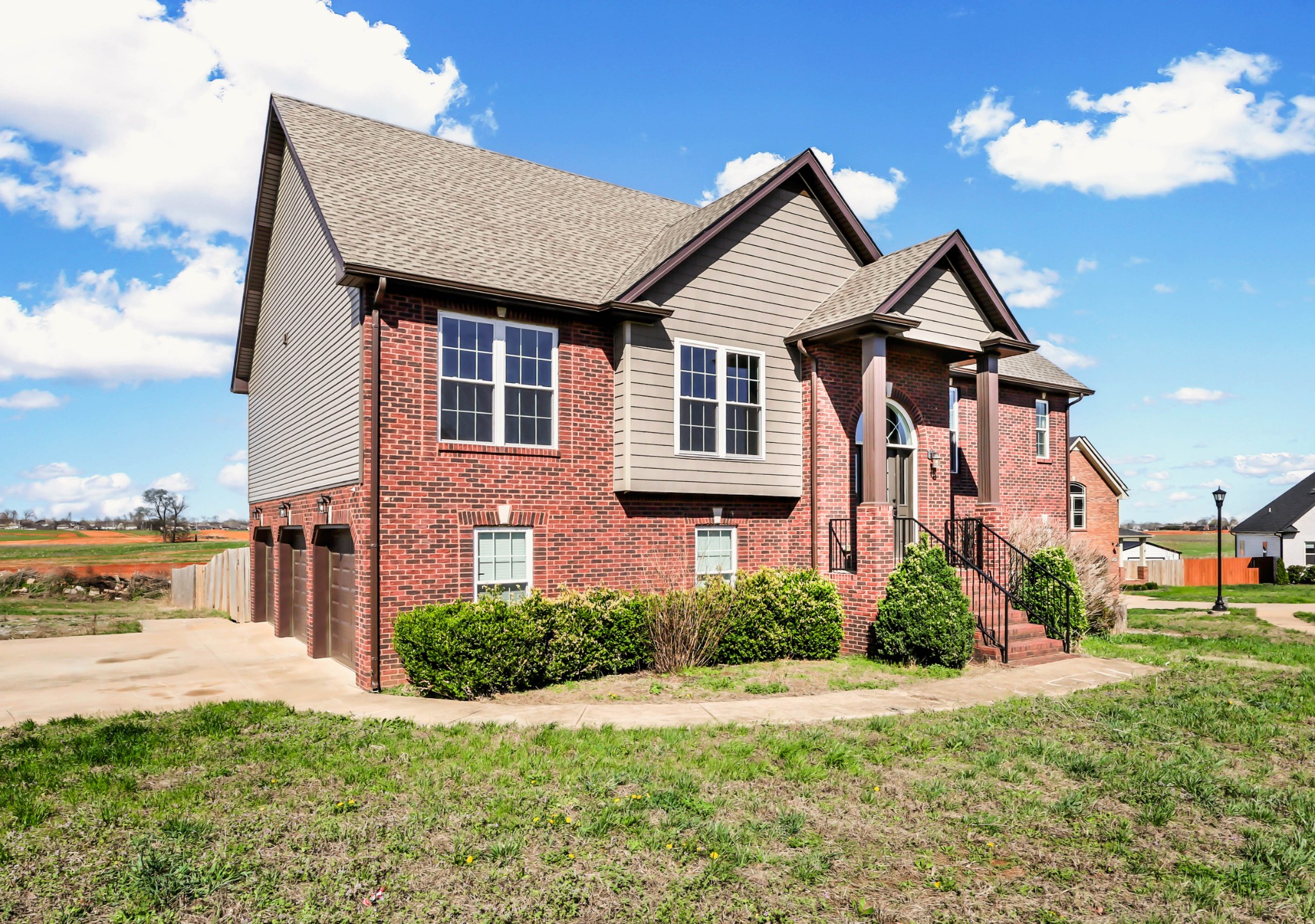 1817 Autumnwood Blvd