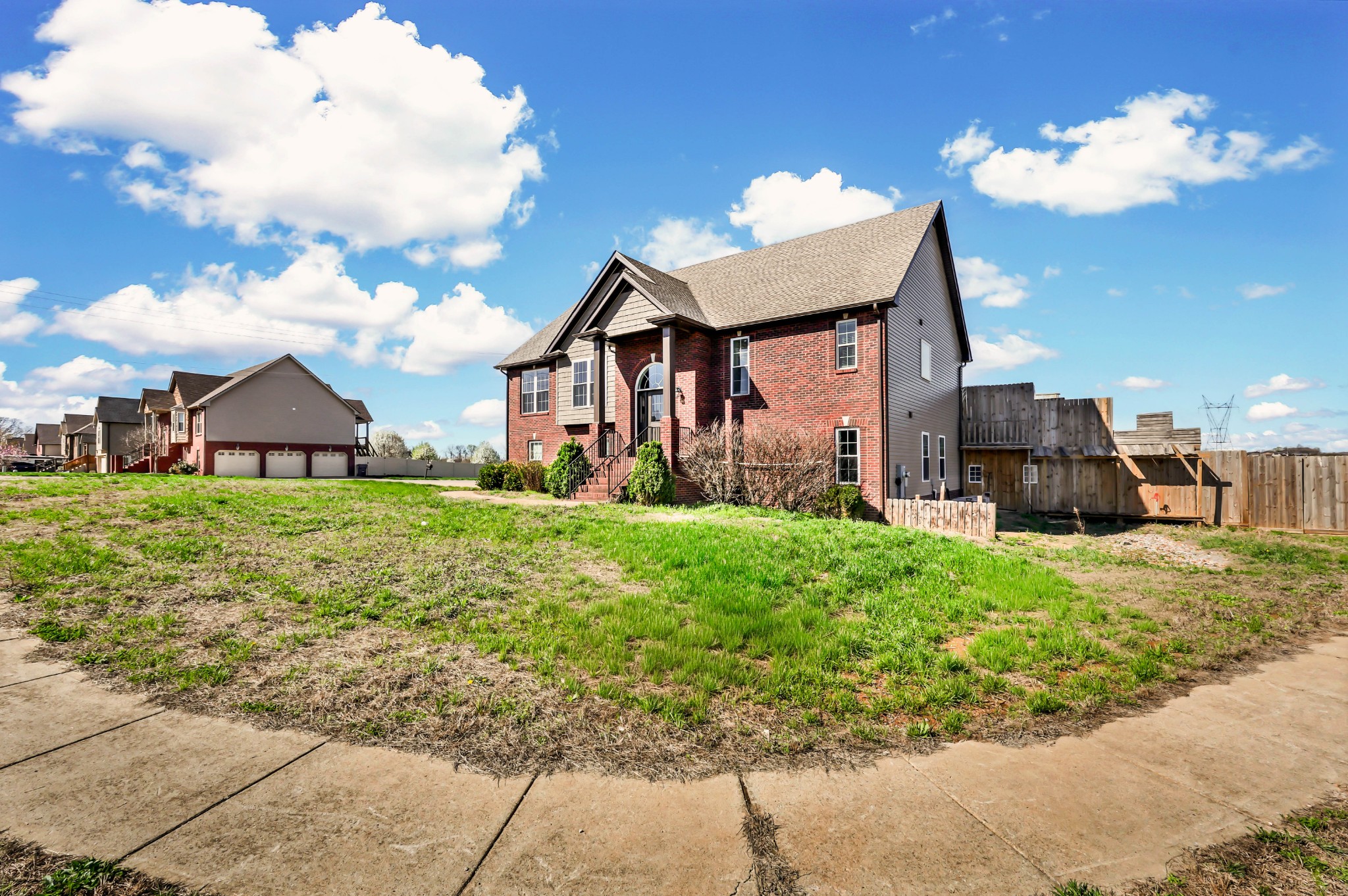 1817 Autumnwood Blvd