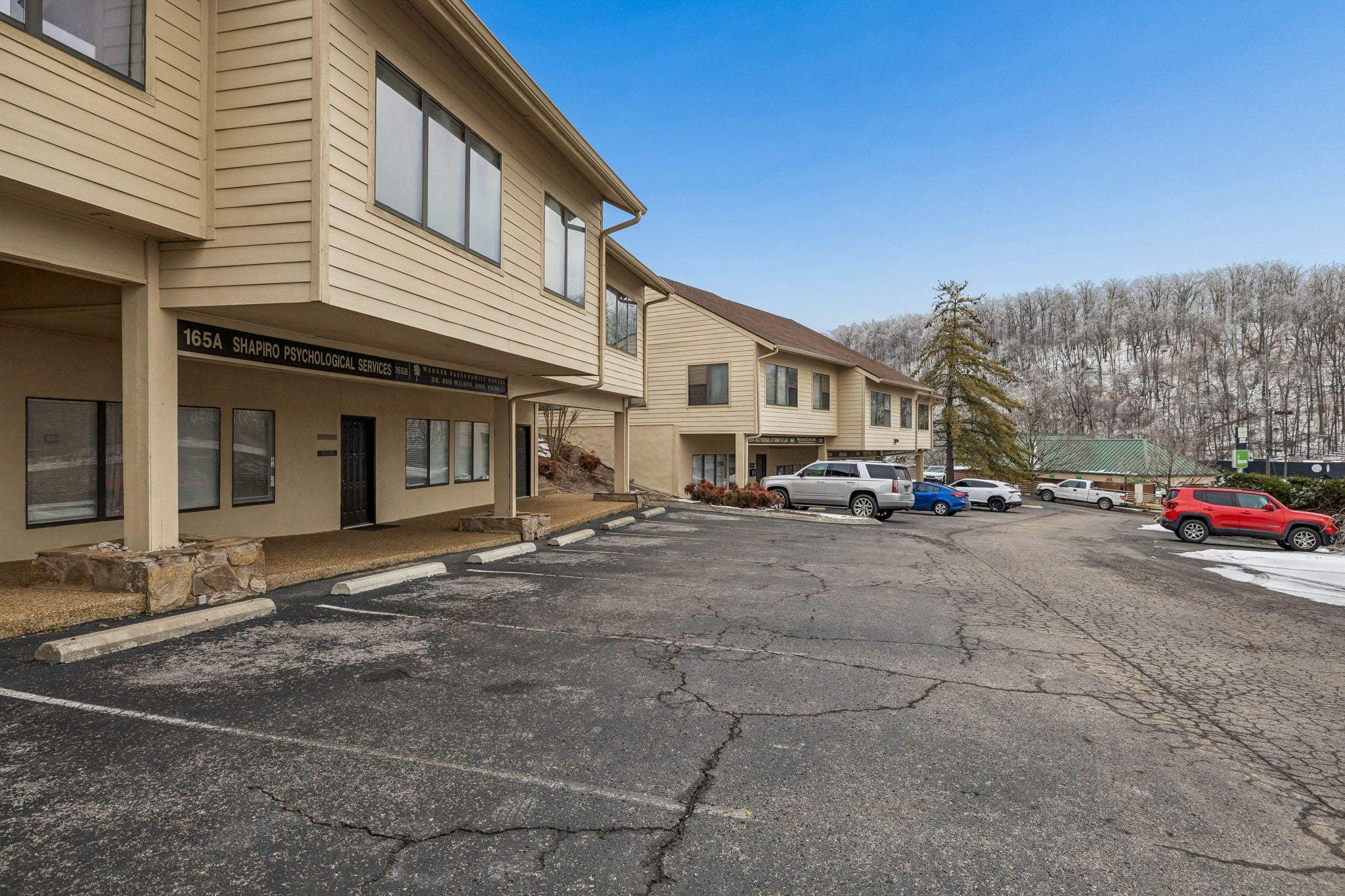 multi-family property for sale in Nashville, TN 37221, 165 Belle Forest Cir 165 Belle Forest Cir, Nashville TN 37221 multi-family property, photo 4 of 25