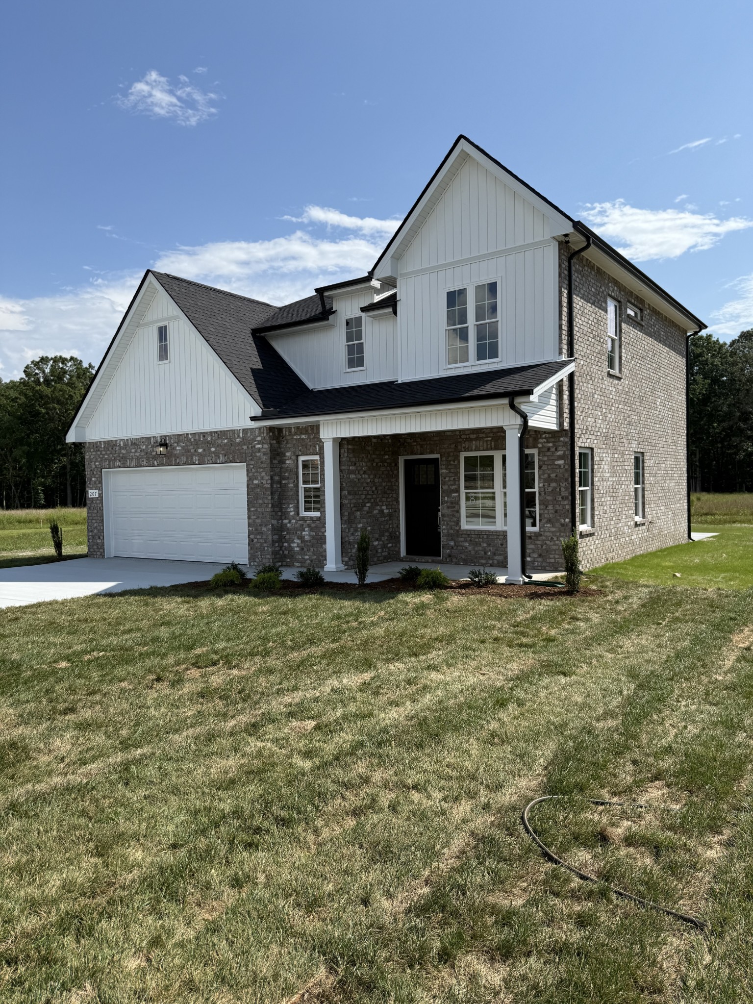 207 Blanford Cir