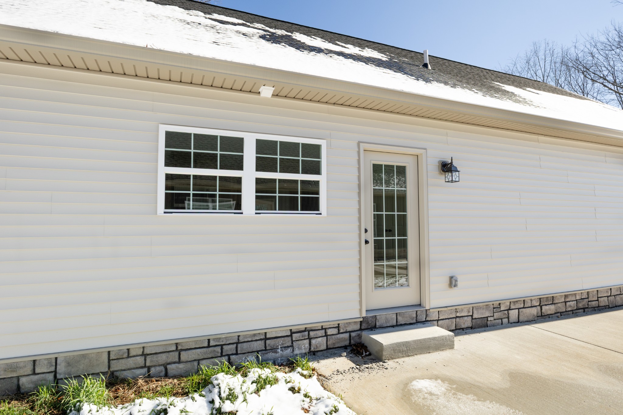 130 Mazie Dr