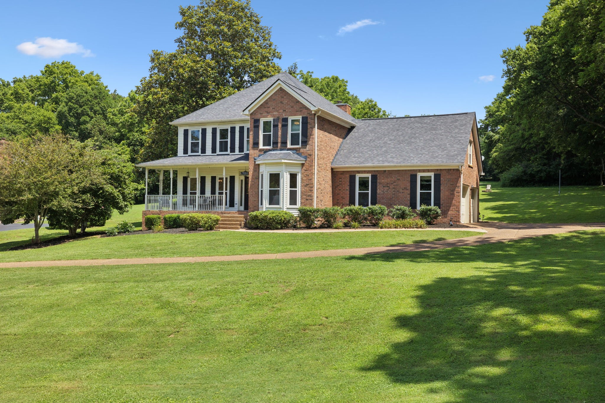 1420 Mayberry Ln
