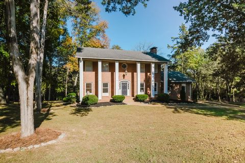 2522 Wiltshire Dr Murfreesboro TN 37129