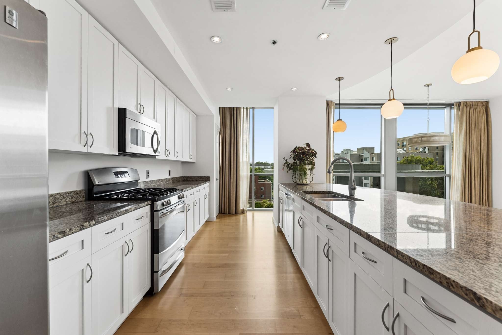 900 20th Ave S 714